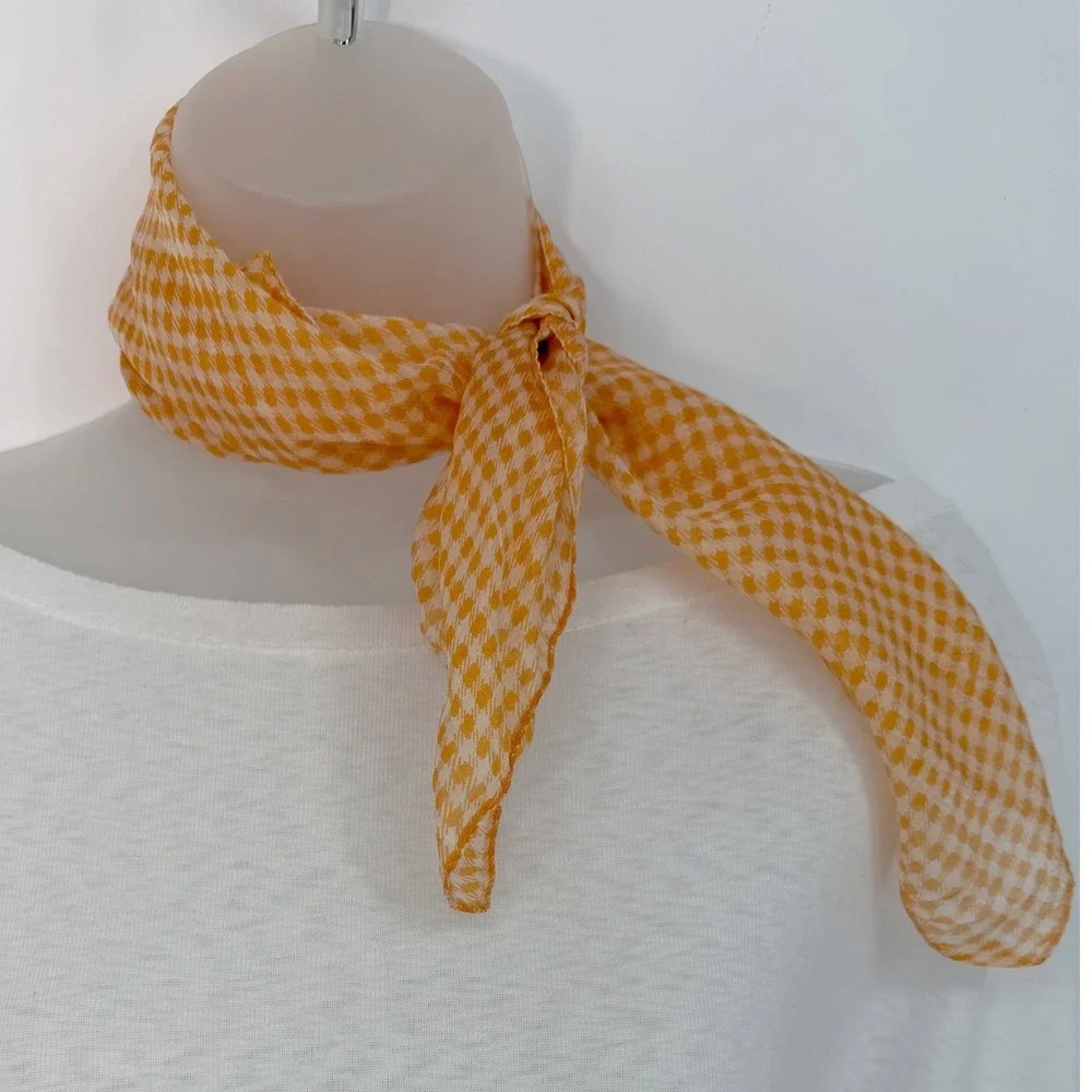 Vintage 100% Pure Silk Orange Houndstooth Square Scarf Neckerchief Preppy 105-31